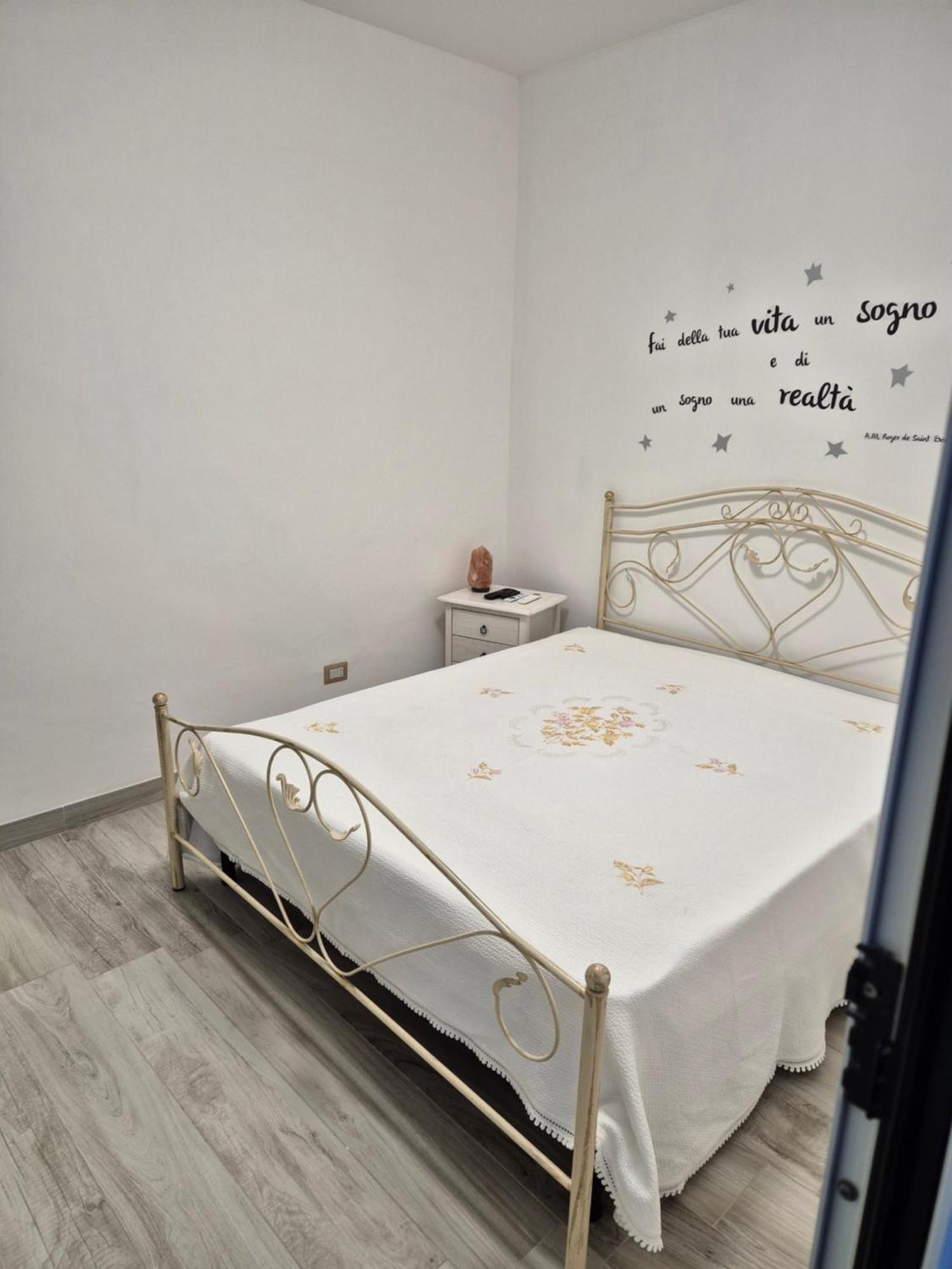 La Terrazza Di Rosalba Bed & Breakfast Monopoli Ngoại thất bức ảnh